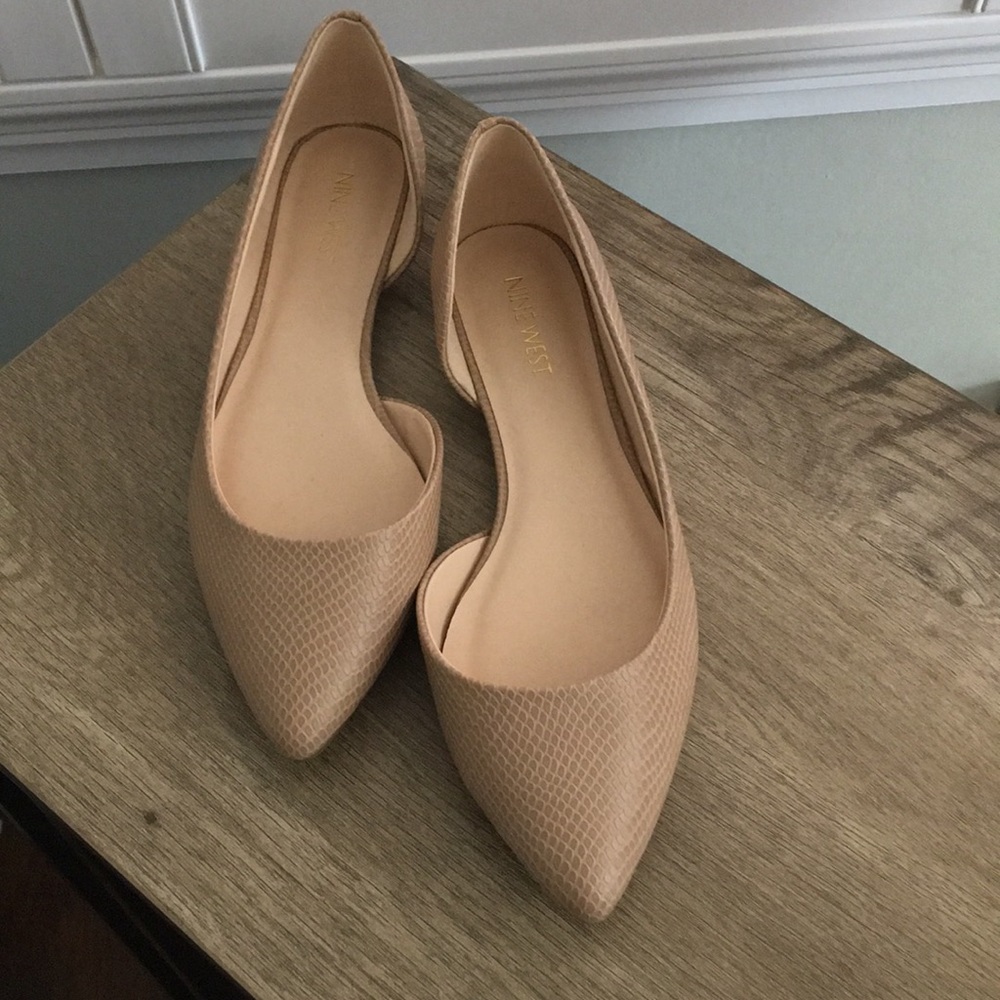 NWOT Nine West flats